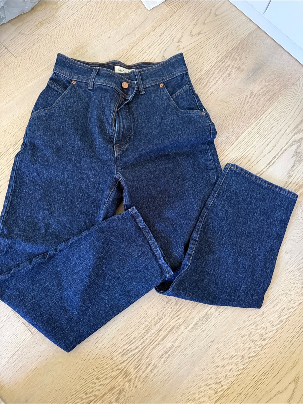 Madewell High-Rise Straight Jeans in Dark Blue Denim